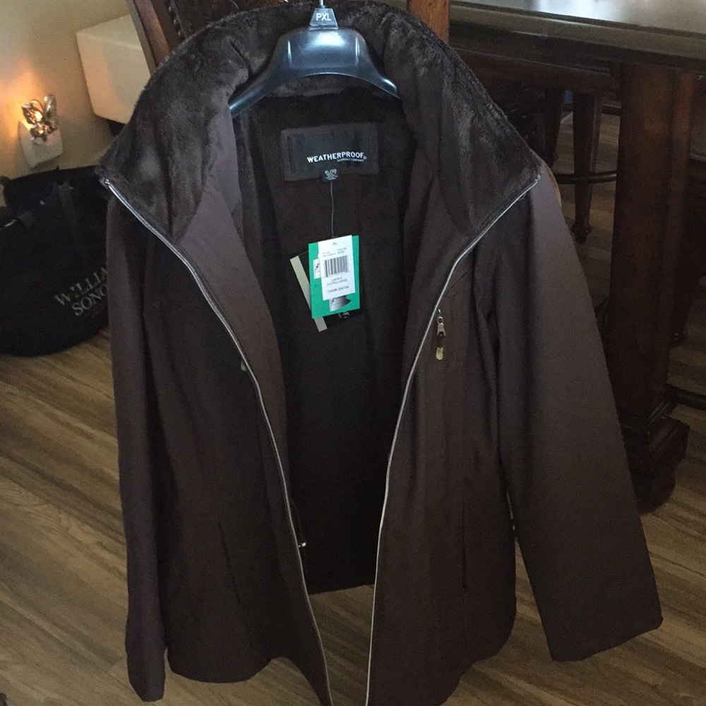 NWT Chocolate brown women’s XL waterproof jacket,